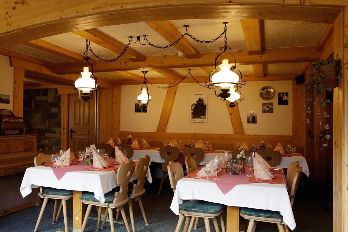Restaurant Hotel Schermtanne อาเดลโบเดิน ภายนอก รูปภาพ