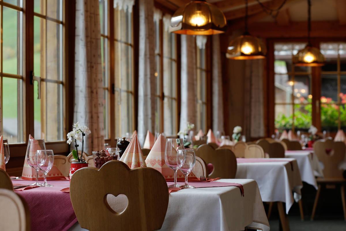 Restaurant Hotel Schermtanne อาเดลโบเดิน ภายนอก รูปภาพ